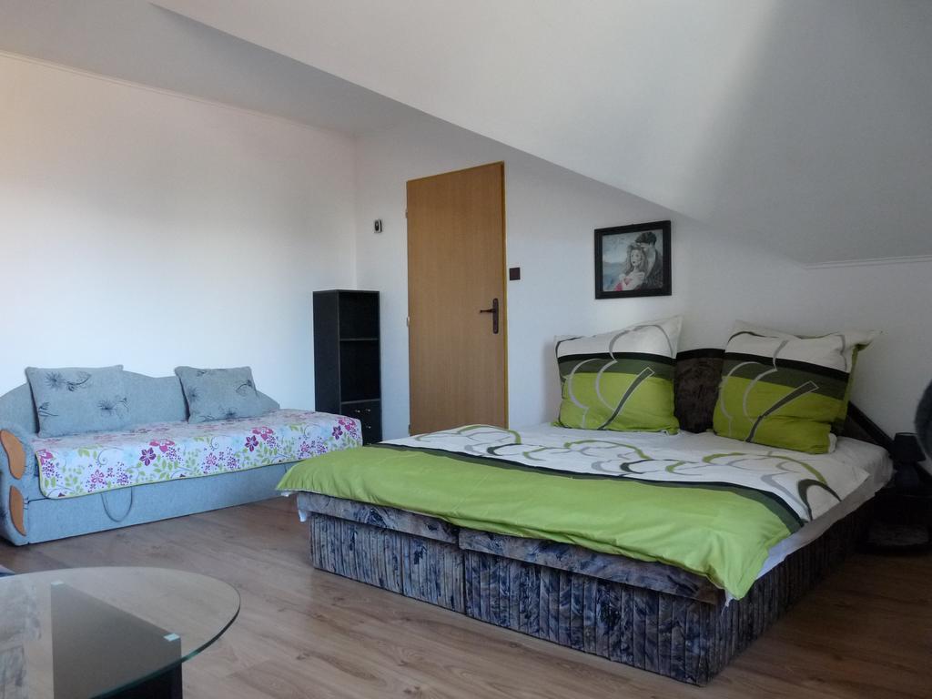 Ferienwohnung Privat Inka Liptovský Mikuláš Zimmer foto