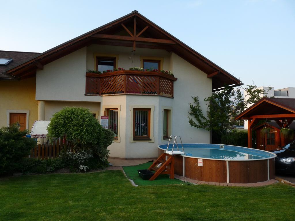 Ferienwohnung Privat Inka Liptovský Mikuláš Exterior foto